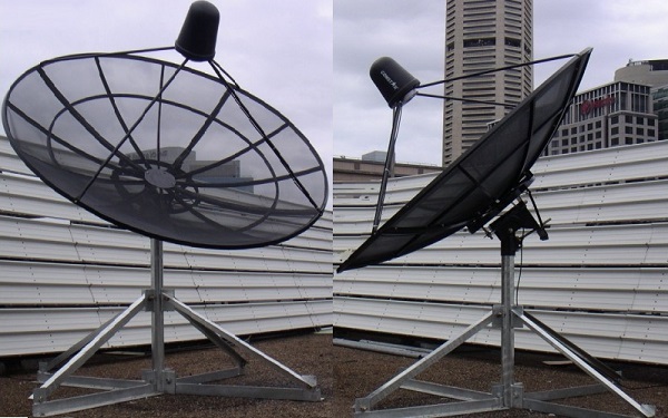 thiết bị anten comstar parabol